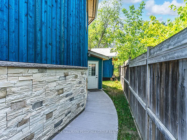 210 Patterson Rd #LOWER — Photo 9
