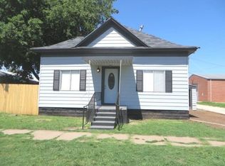 320 S 5th St, Chickasha, OK 73018