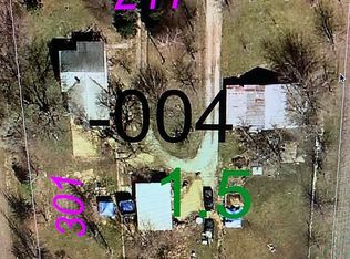 24884 E County Road 200n, Casey, IL 62420