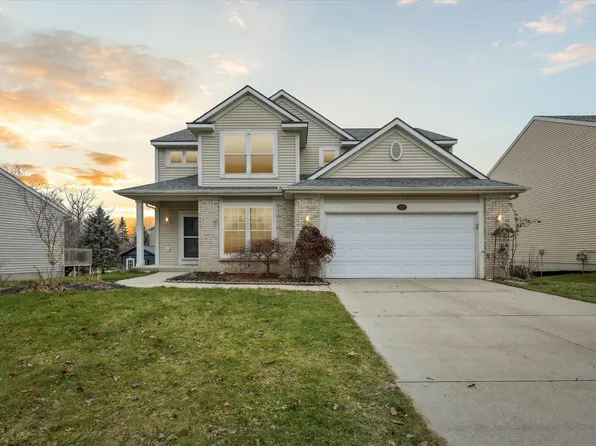 3619 Maplehurst Dr SE, Kentwood, MI 49512