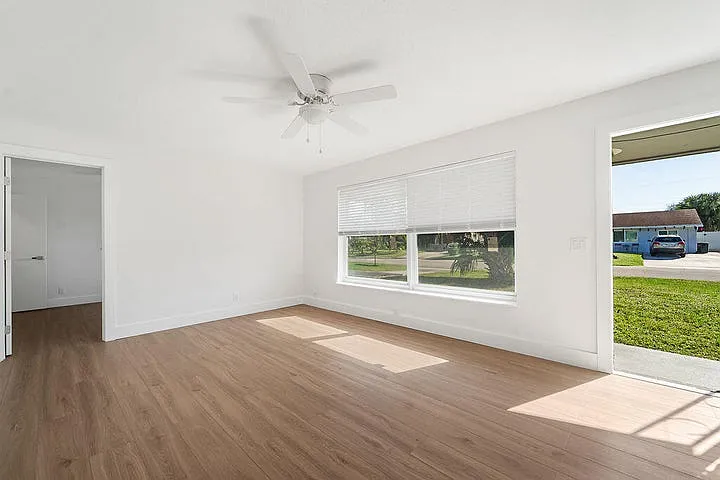 4 bed, 1442 sqft, $3,500 — Photo 3