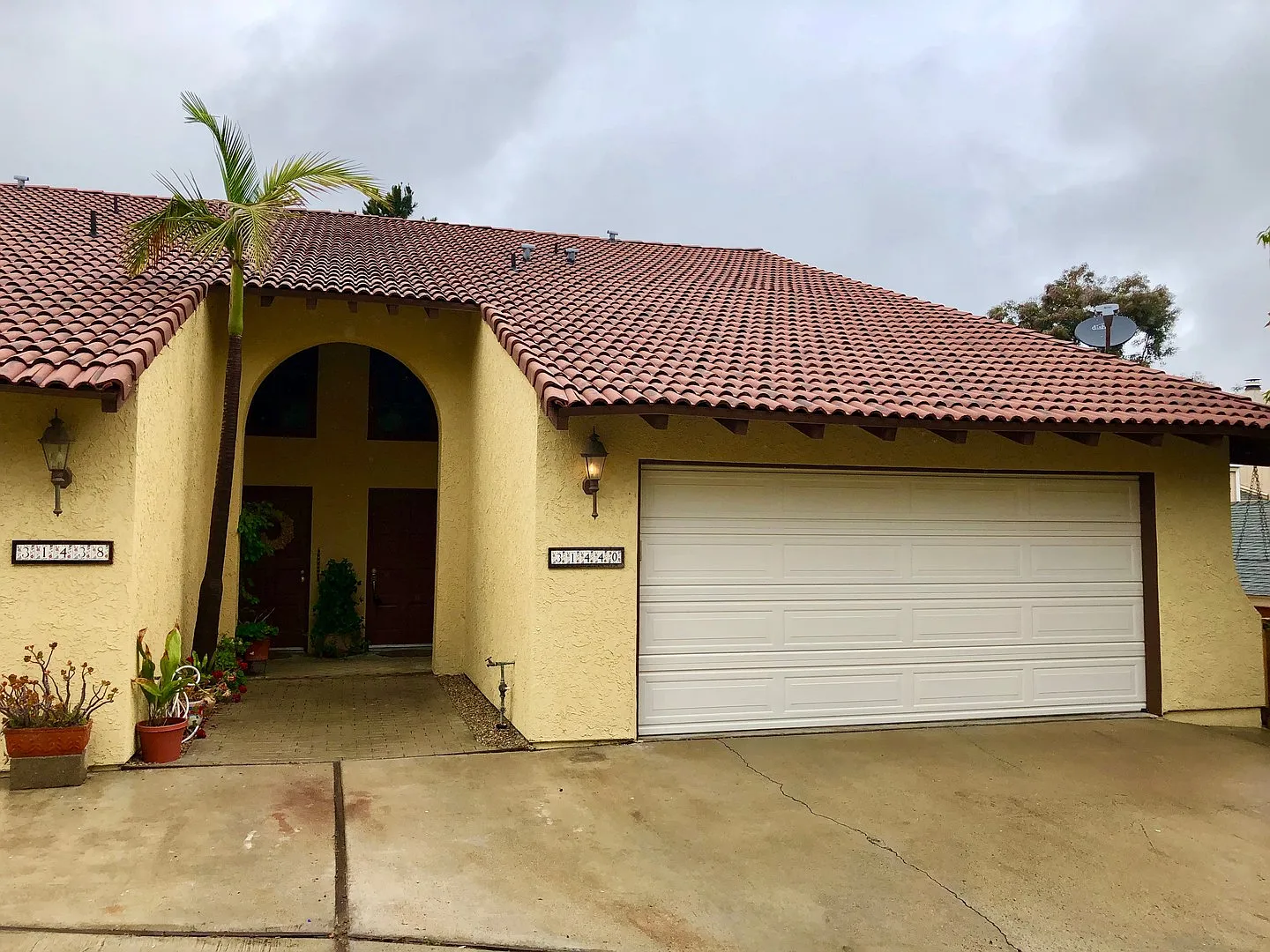 Beautifully Updated & Remodeled Home in Bonsall, Overlooking San Luis Rey Downs Preserve! — Photo 2