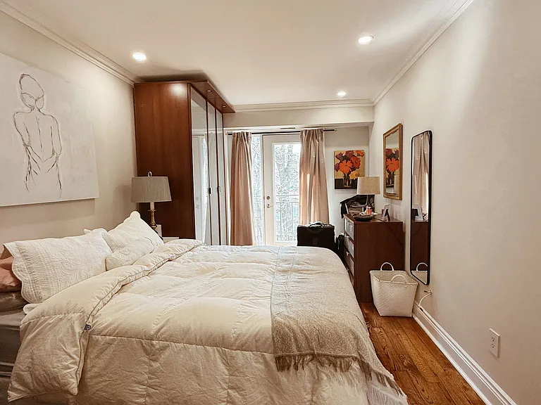 1186 Royal York Rd #1 — Photo 12