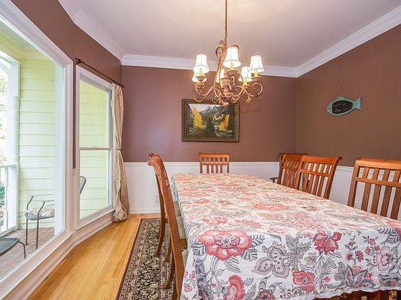5th image of 2511 Marthagem Ct