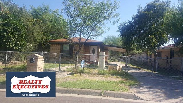 1st image of 918 Avenue C