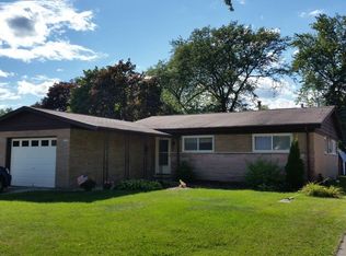 15246 Lawndale Ave, Midlothian, IL 60445