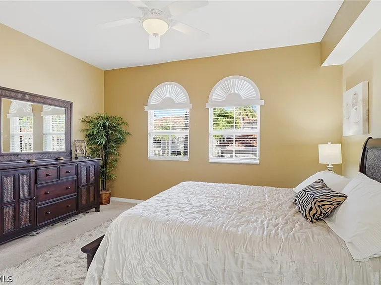 8560 Violeta St #204 — Photo 15