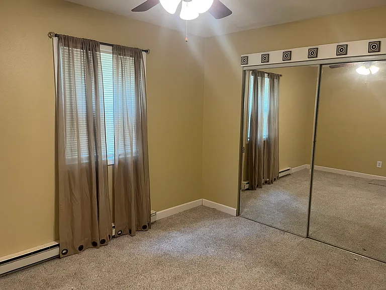 1025 Sawyer Rd — Photo 7
