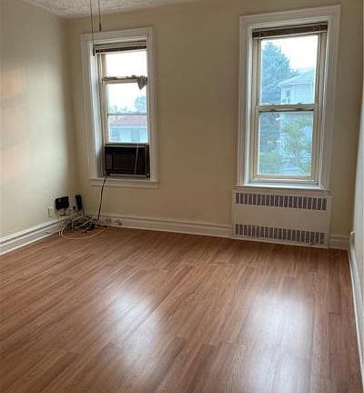 2nd image of 2024 E 18th St #2