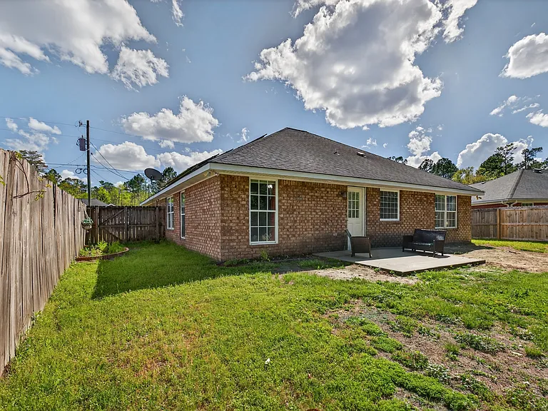 31 Idus Ln — Photo 32