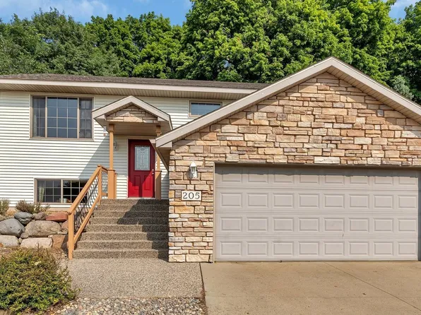 205 17th Ave S, Cold Spring, MN 56320