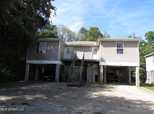 903 Parkview Pl #A & B, Gulfport, MS 39507