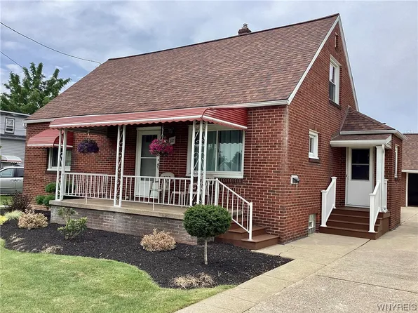 62 Martin Rd, Lackawanna, NY 14218