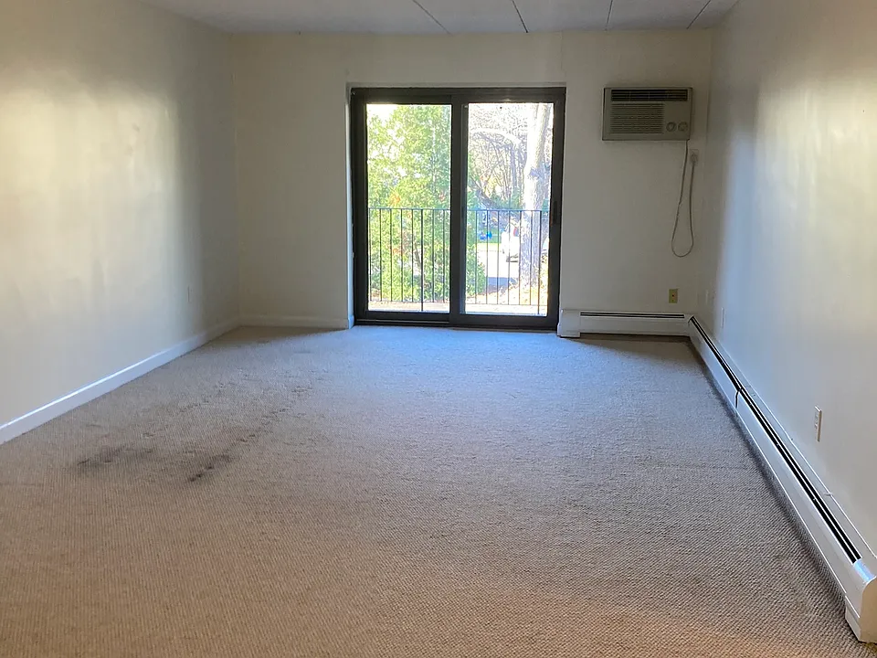 18 Winter St #23A