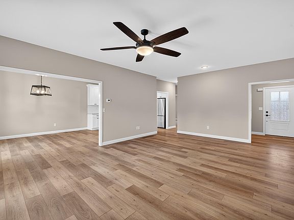 4th image of 206 Jett Dr