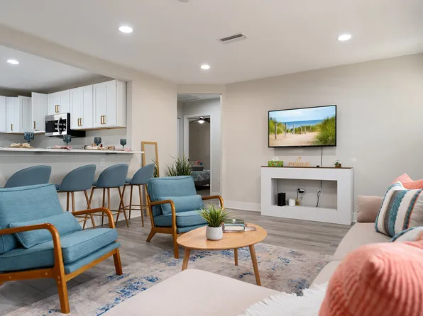 (undisclosed Address), Bradenton, FL 34205