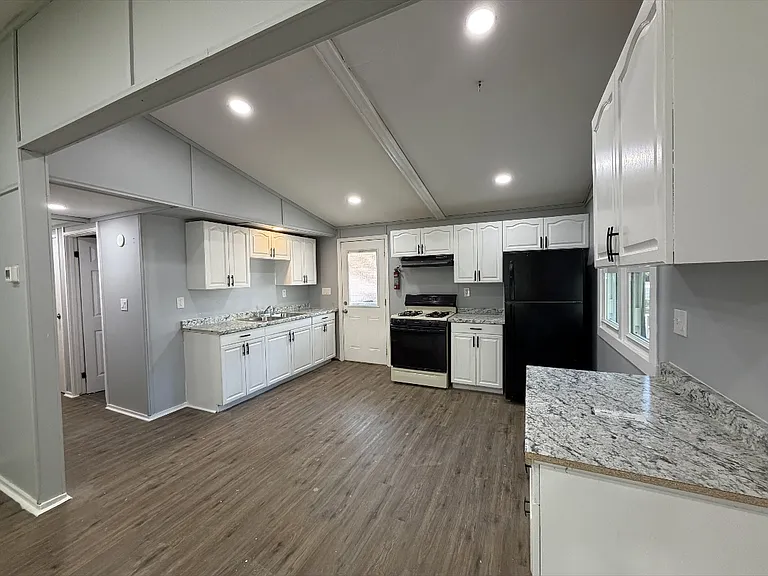 3326 Daisy Ln #1 — Photo 6