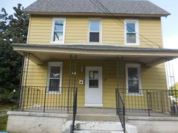 126 N Broad St, Penns Grove, NJ 08069