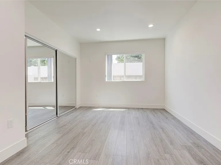 6954 Jellico Ave — Photo 38