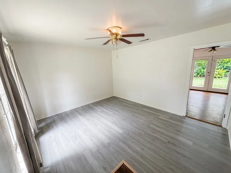 9295 Savanna Dr — Photo 4
