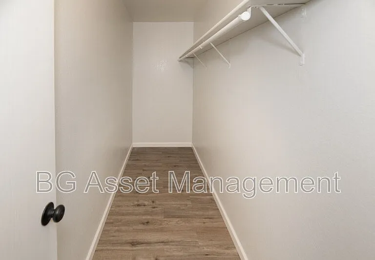 1233 S 56th St #3 — Photo 14