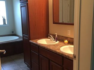 2504 E Gadde Bridge Ln, Noble, IL 62868