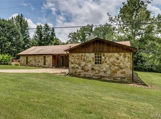 1510 Upper Lake Dr, Cottondale, AL 35453