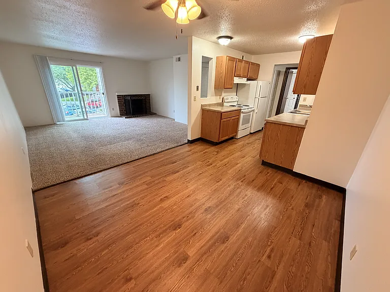 Winding Hills Apartments — Photo 122