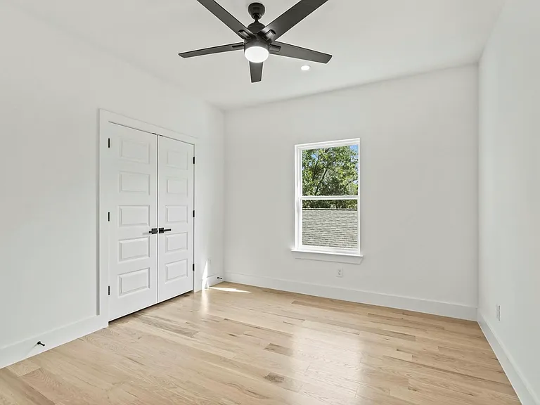 3424 Ladd St — Photo 14
