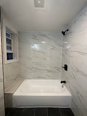Rented by Peter R. Hungerford, LREB | media 22