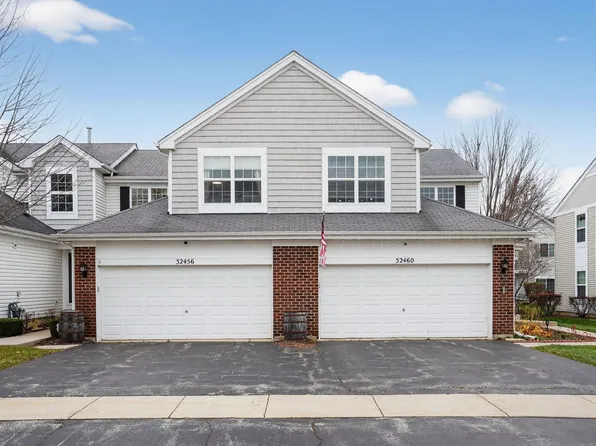32456 N Mackinac Ln, Lakemoor, IL 60051