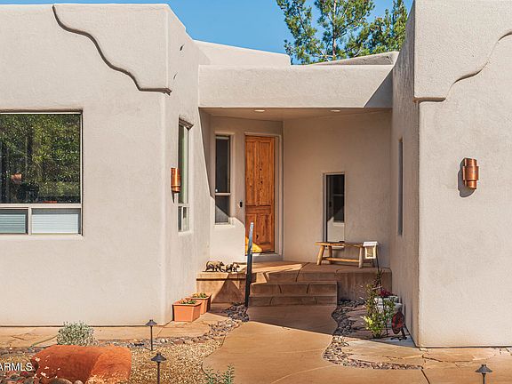 4th image of 560 Concho Drive