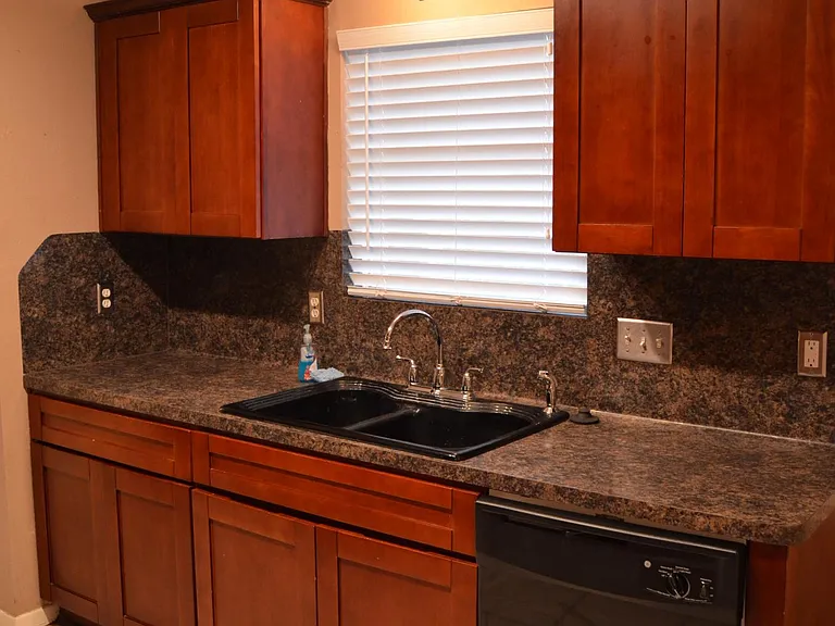 3214 Hunters Glen Dr — Photo 11
