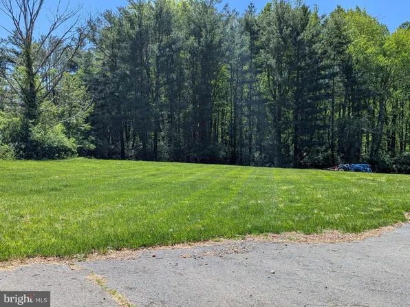 16315 Poplar Hill Rd, Haymarket, VA 20169