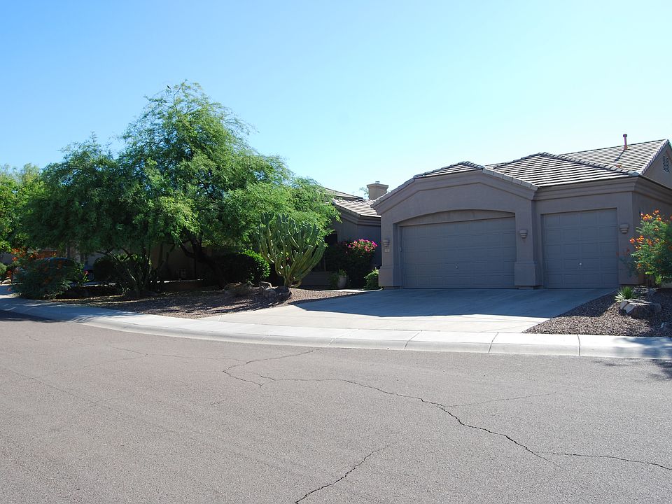 1st image of 11073 N 119th Way