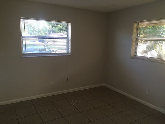 2nd image of 2707 NW 13th St #1