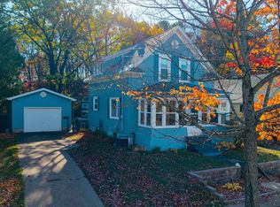 423 Summit St, Marquette, MI 49855