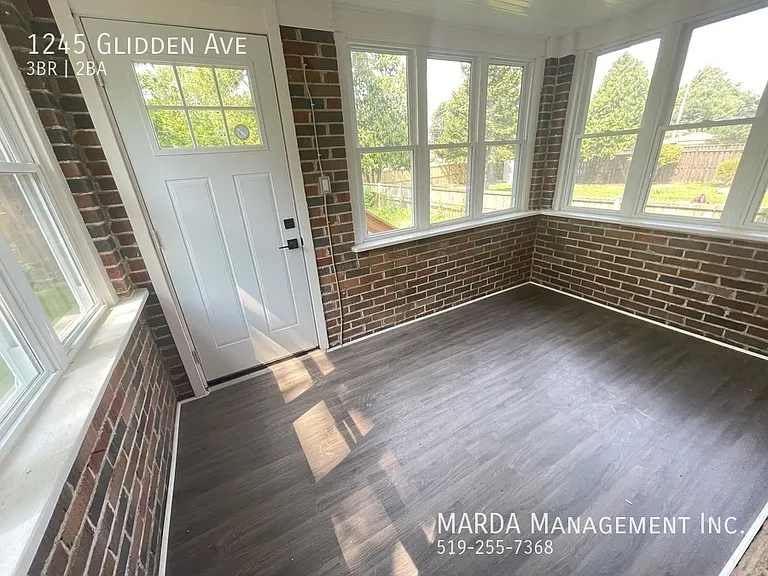1245 Glidden Ave — Photo 13