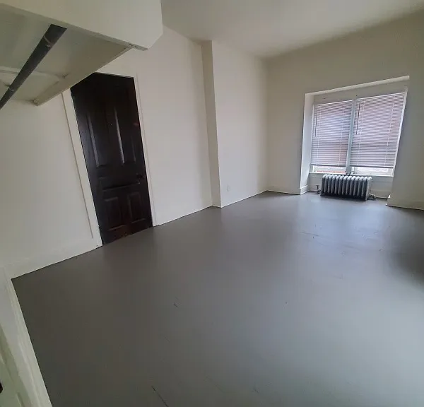 712 W King St #2 — Photo 2