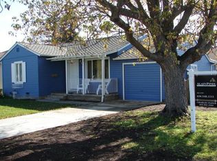 3048 Page St, Redwood City, CA