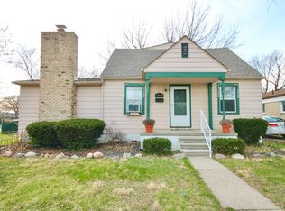 23117 Grove St, Saint Clair Shores, MI