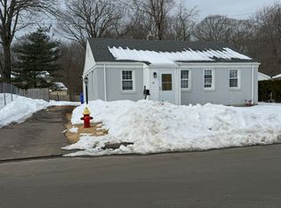 22 Higbie Dr, East Hartford, CT 06108