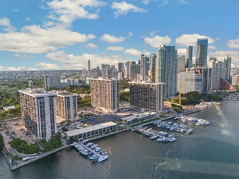 1901 Brickell Ave #B2004 — Photo 15