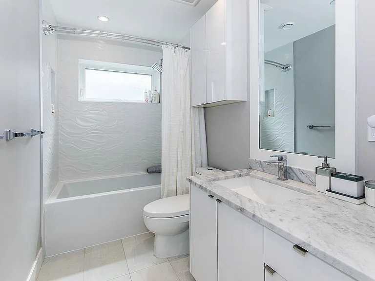 3287 Matapan Cres — Photo 15