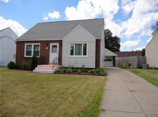 70 Kendale Rd, Cheektowaga, NY 14215