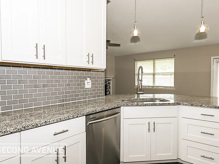 2226 Thomas Lynch Ct — Photo 5