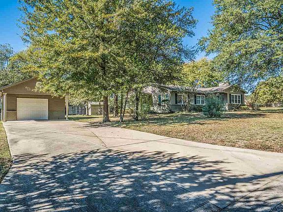 3rd image of 113 La Vista Dr