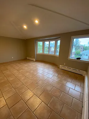 Rented by J L Royal Oak Realty Inc | media 10