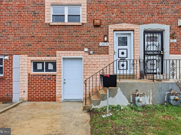 1519 Forrester Ave, Sharon Hill, PA 19079