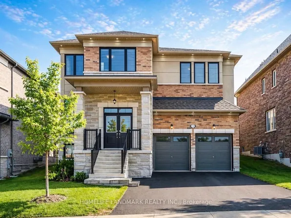 79 Bethpage Cres, Newmarket, ON L3X 0M4